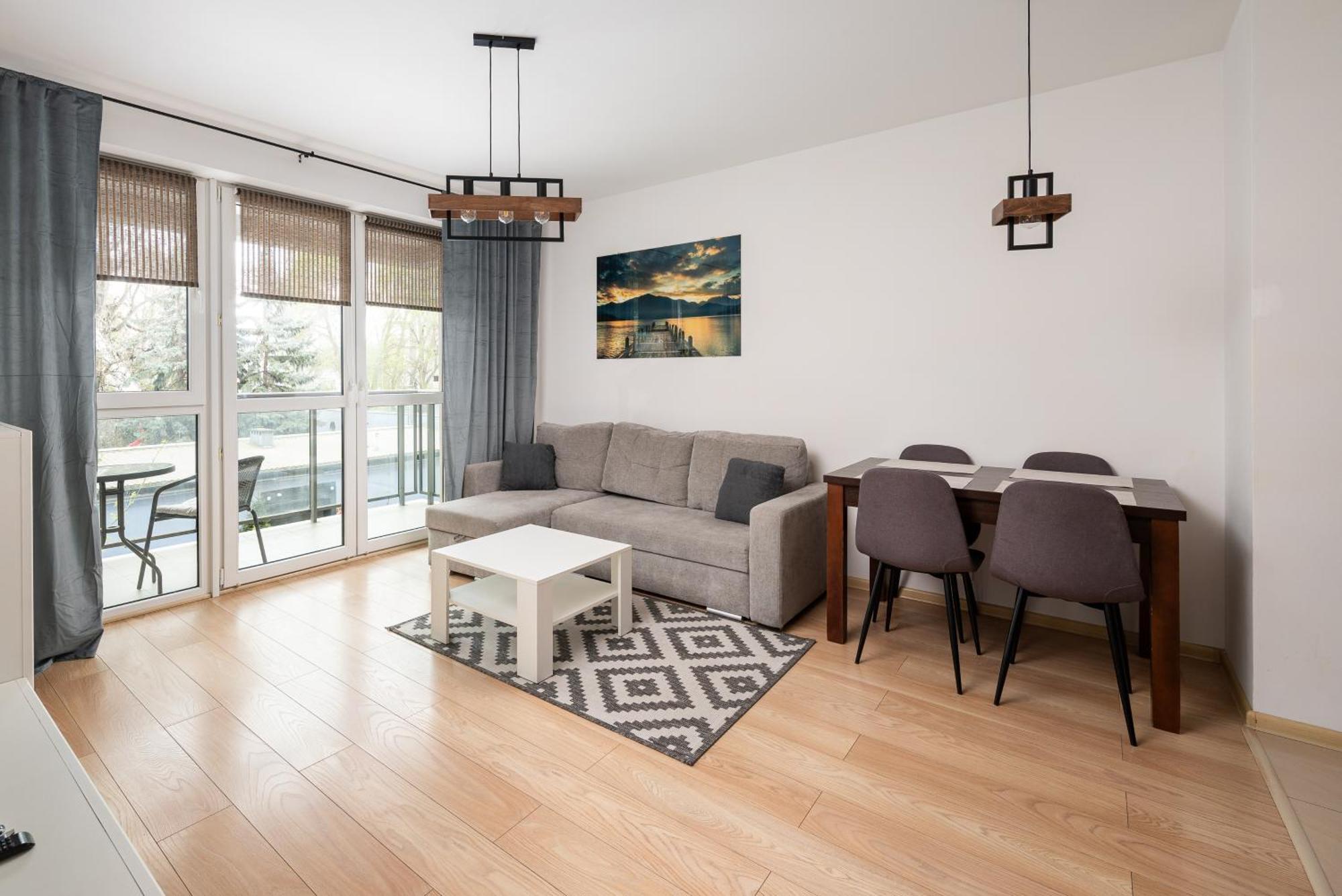 Aleja Krakowska Comfy Apartment ワルシャワ エクステリア 写真